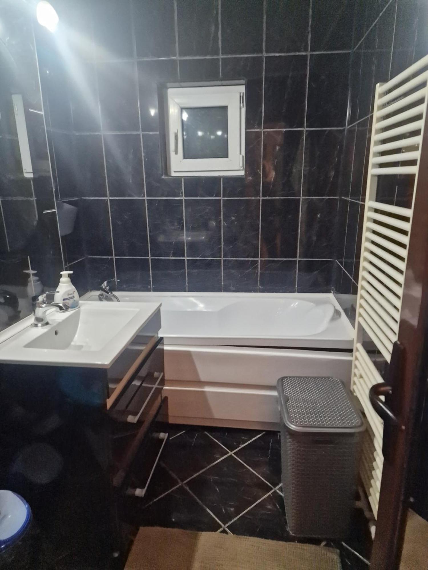 2 Bedrooms Apartment. Galaţi Εξωτερικό φωτογραφία